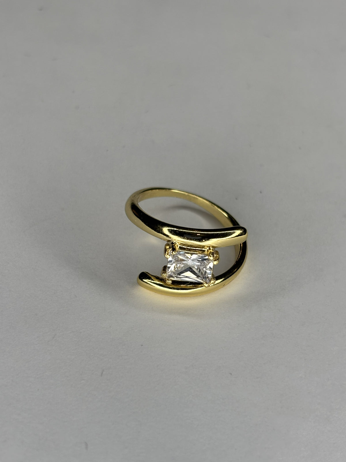Anillo Melanie