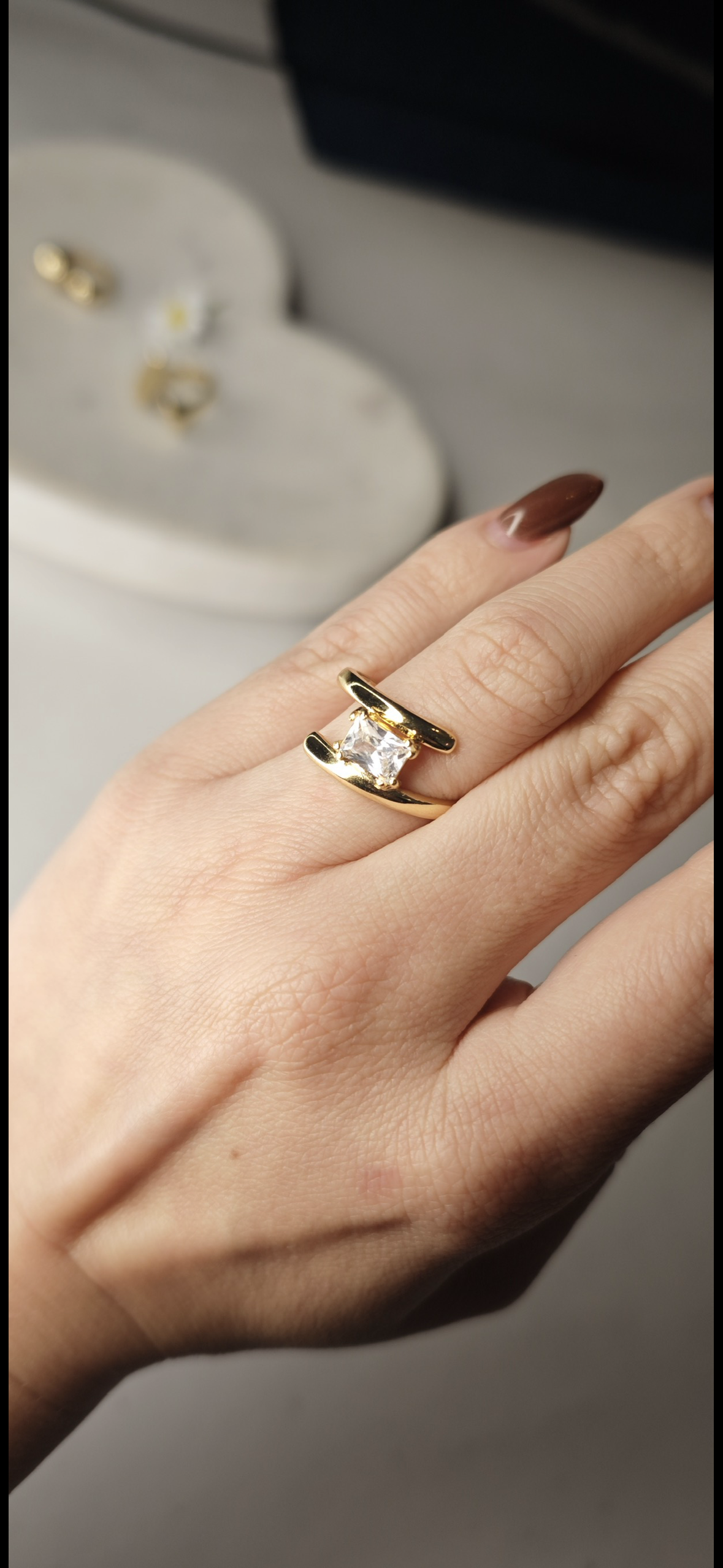 Anillo Melanie